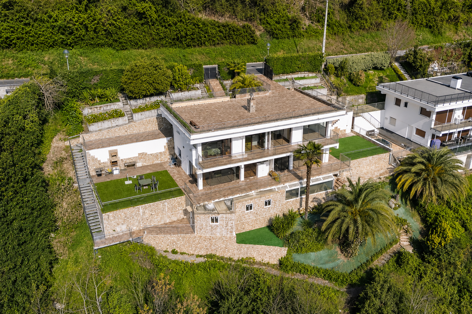 Villa paseo HIGER